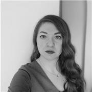 Laureata in Lingue offre ripetizioni private di inglese e francese; aiuto compiti in tutte le materie